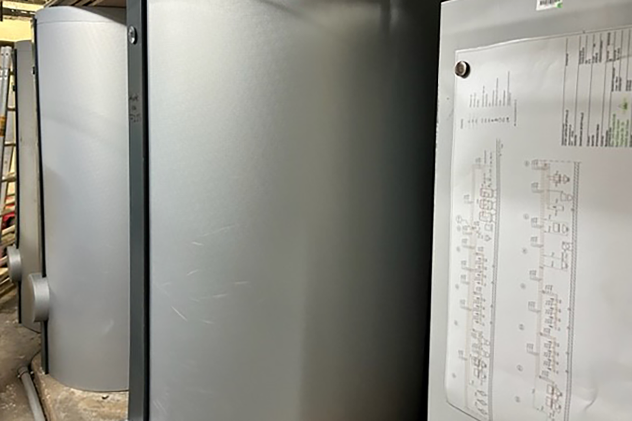 Foto 2: Solarthermiemodule für zentrale Trinkwarmwasserbereiter © Prof. Guzek HTWK Leipzig